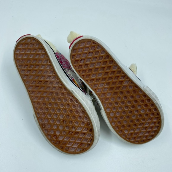 TODDLER VANS SHEEP LLAMA SLIP ON SNEAKERS SIZE 7 Toddler Hook-nLoop Closure RARE - Picture 5 of 6